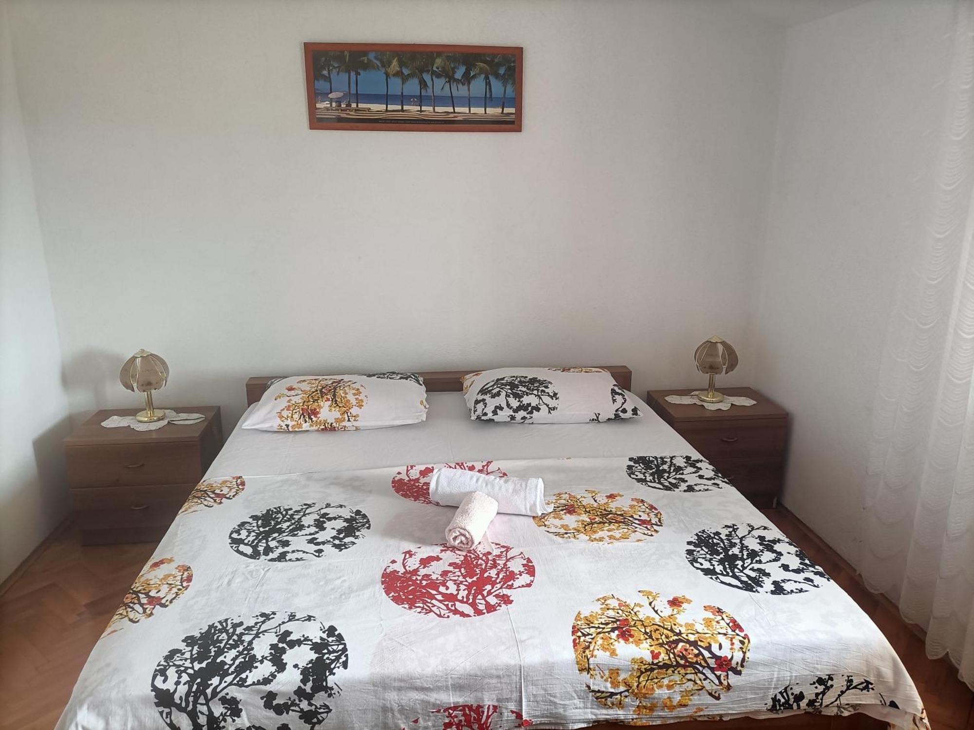 Apartment Zdenka 1 Trogir Eksteriør billede